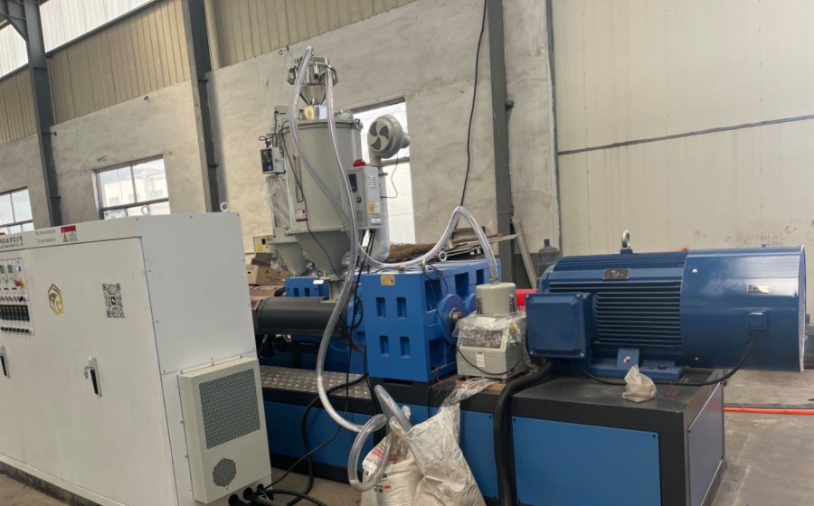 How to Select the Right Extruder for PE Pipe Production: Diameter Matters