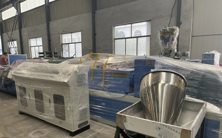 How to Choose a PVC Door Panel Extrusion Line